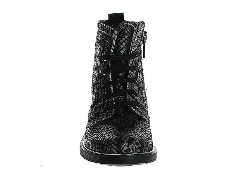 EB Shoes 2205