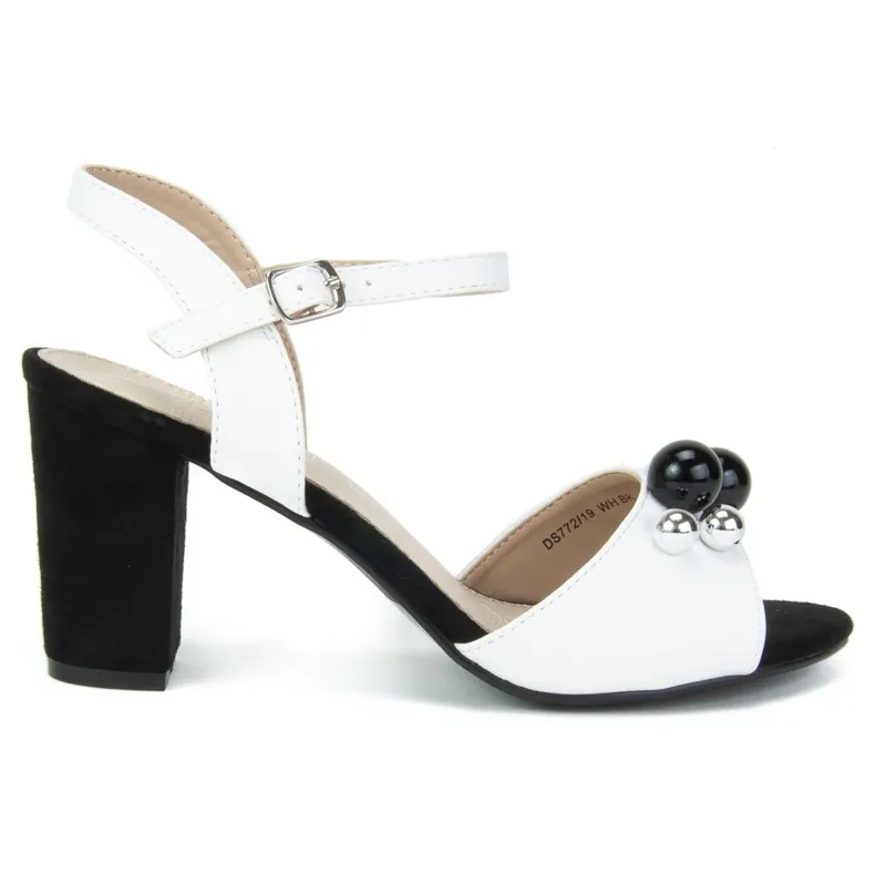 Filippo DS772 / 19 Wh Bk witte sandalen zwart