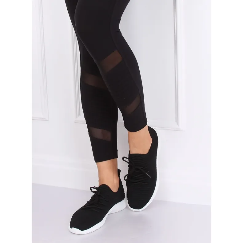 ZWARTE SPORTSCHOENEN 7759Y ZWART